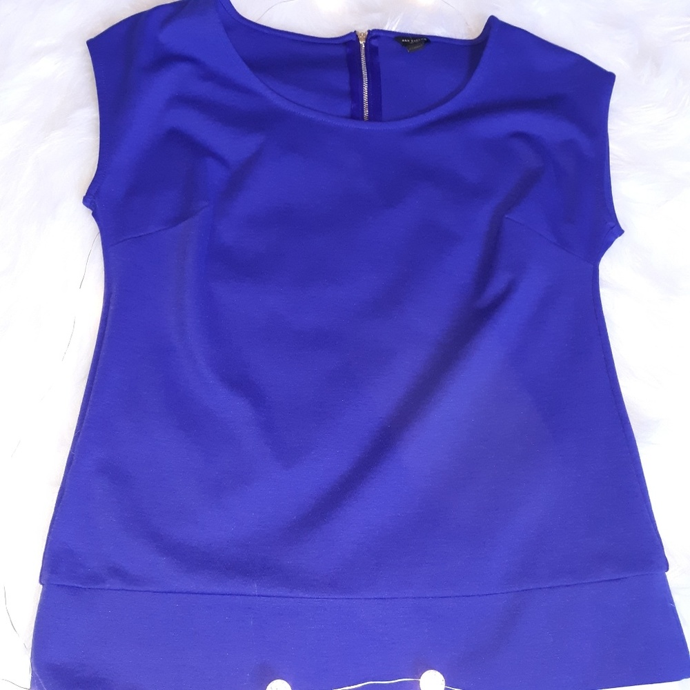 50%Ann taylor blue top size S